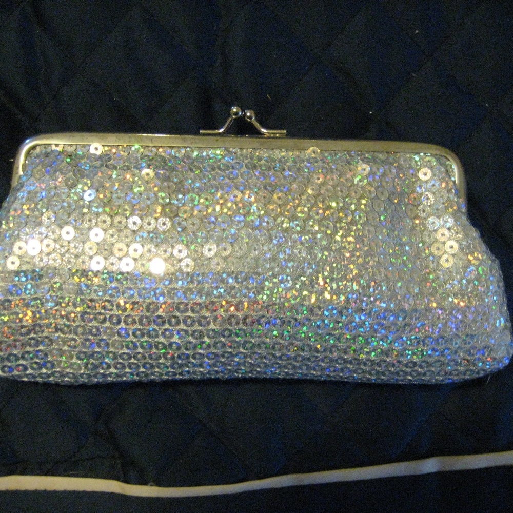 Silver Clutch With Sequins
